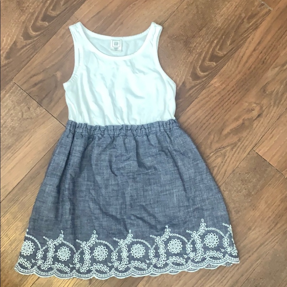 BabyGAP toddler girls sleeveless summer dress